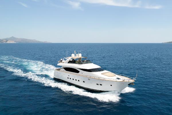 2002 Maiora 84 FLY