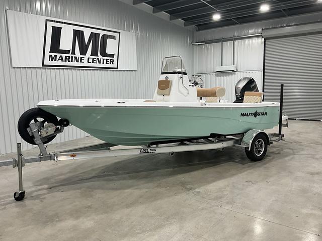 NauticStar 194 Bay