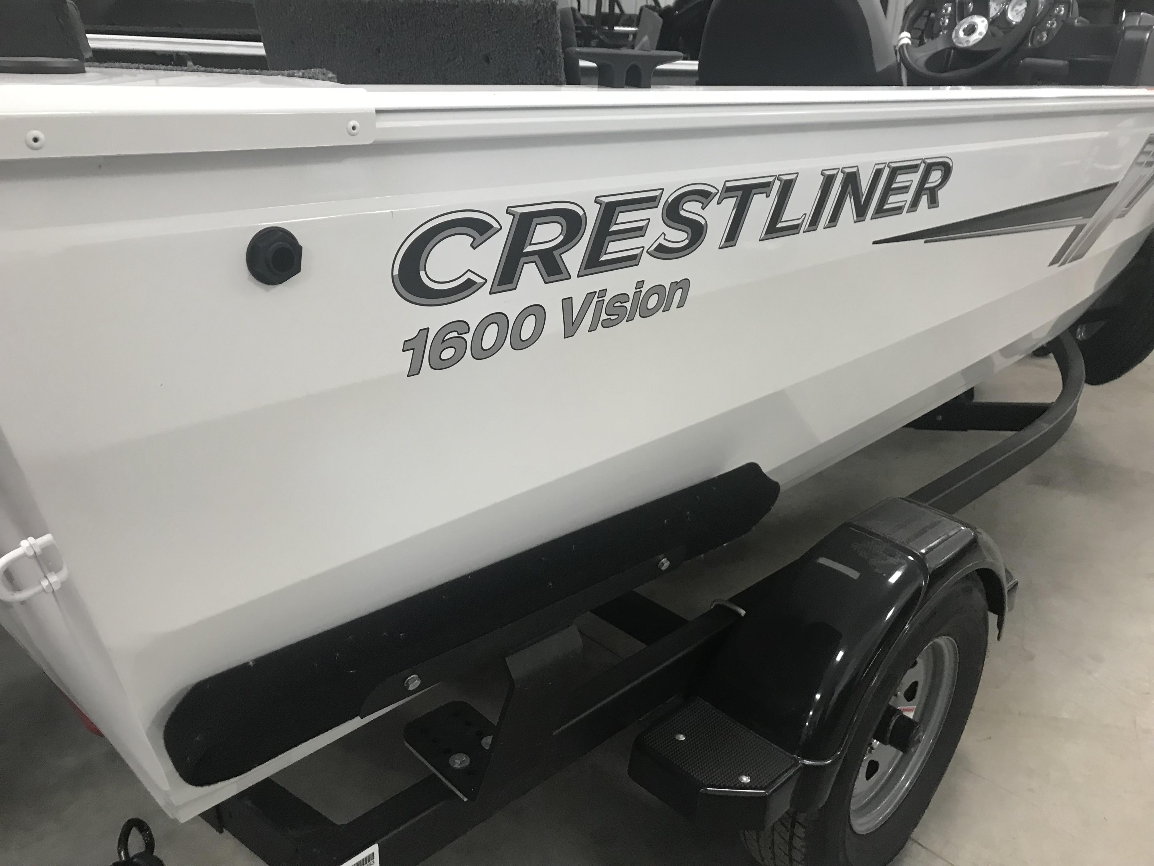 Crestliner 1600 Vision