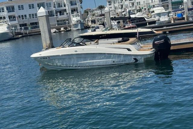 2023 Bayliner VR5 Bowrider OB