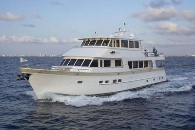 Outer Reef Yachts 860 Deluxbridge Skylounge MY