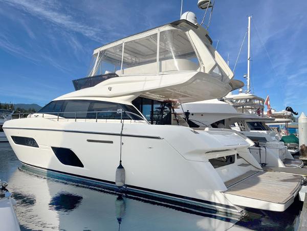 2018 Ferretti Yachts 550