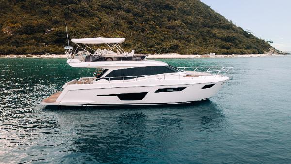 2022 Ferretti Yachts 500