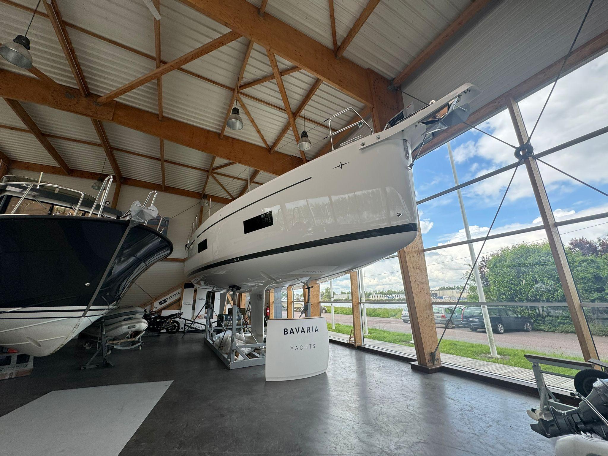 2024 Bavaria C42