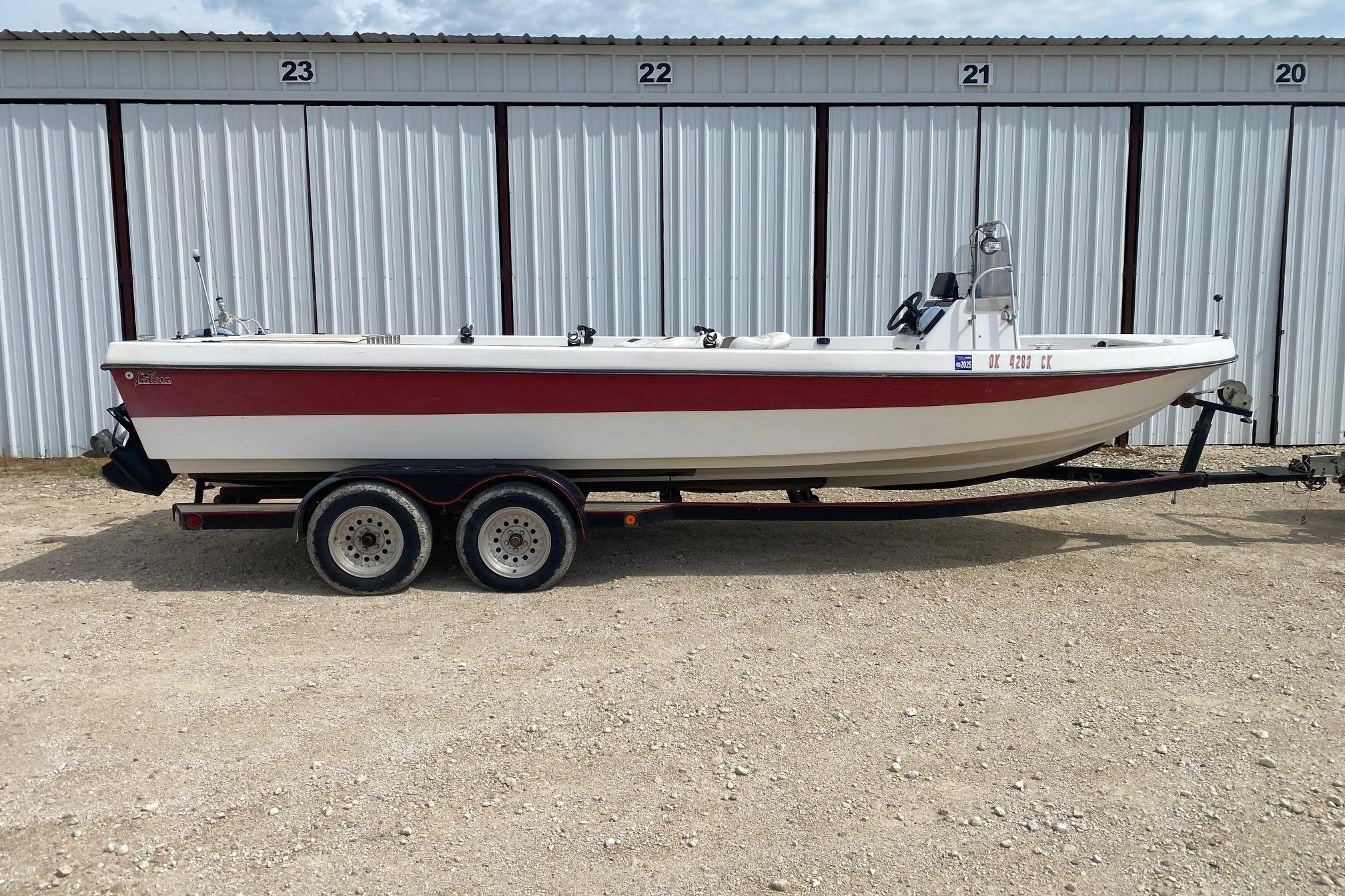 2000 Falcon Boats Striper