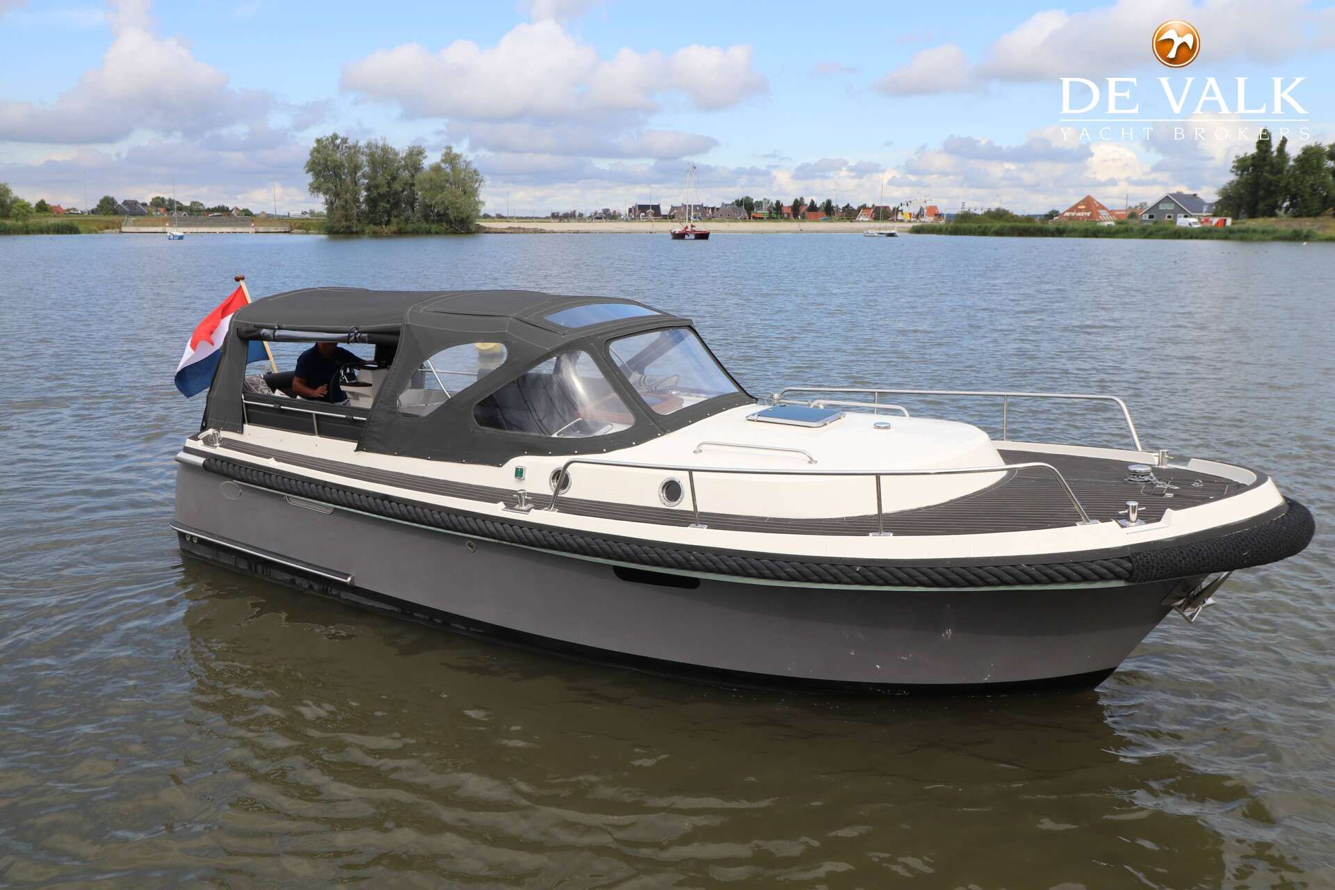 2014 Intercruiser 29