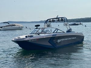 Nautique G23