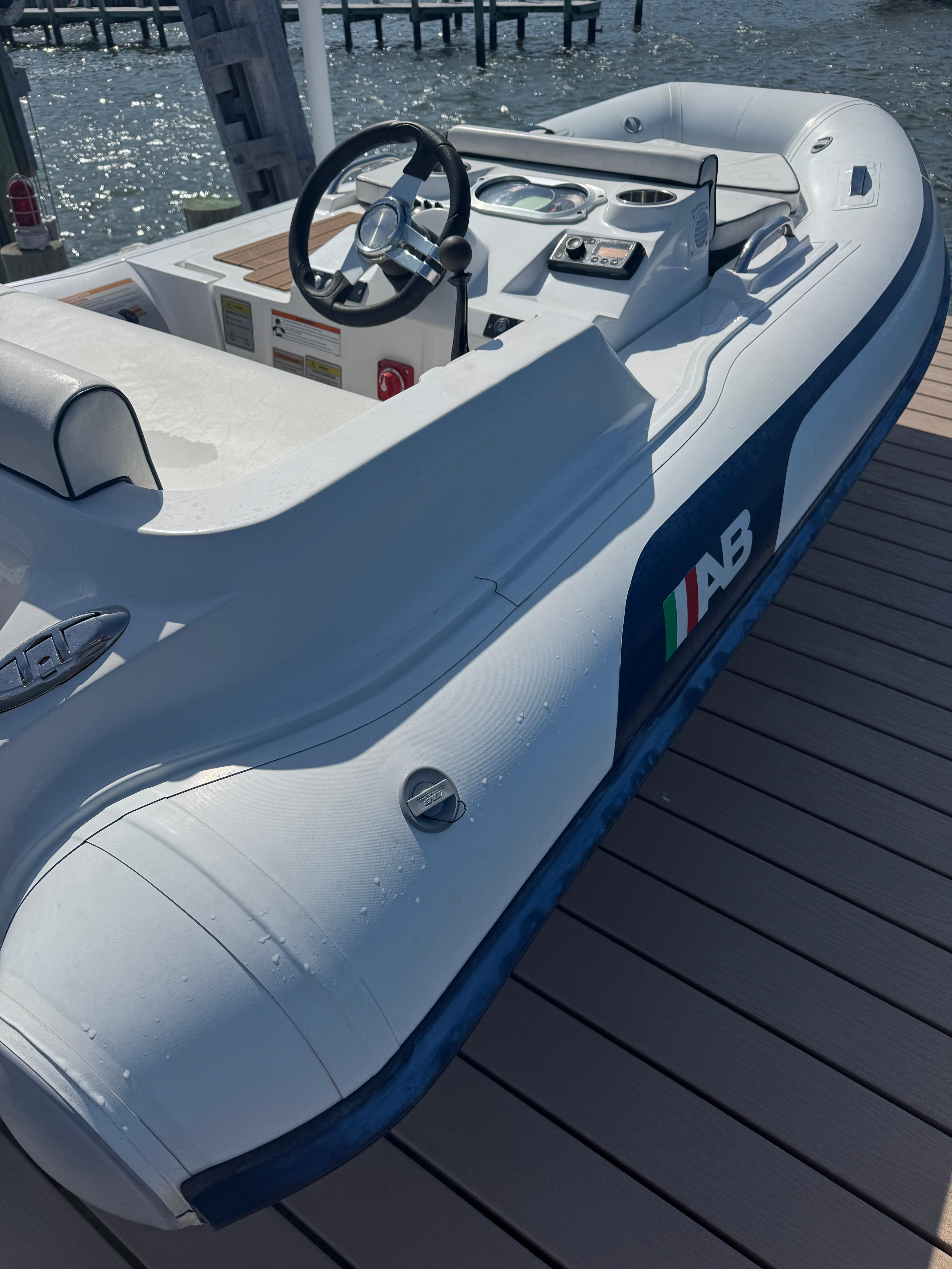 2020 AB Inflatables ABJET 330