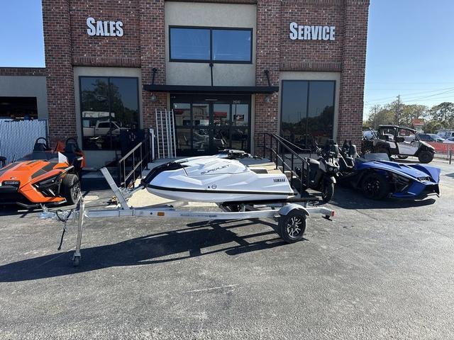 Yamaha Boats SUPERJET (WHITE)
