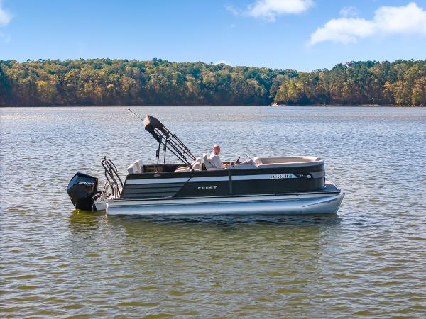 2021 Crest Classic DLX 220 SLRC