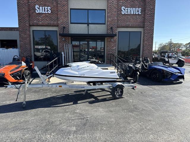 2024 Yamaha Boats SUPERJET (WHITE)