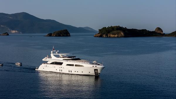 Dragos Jafe Tica Luxurious 2012 Dragos Jafe Tica yacht cruising near scenic islands.