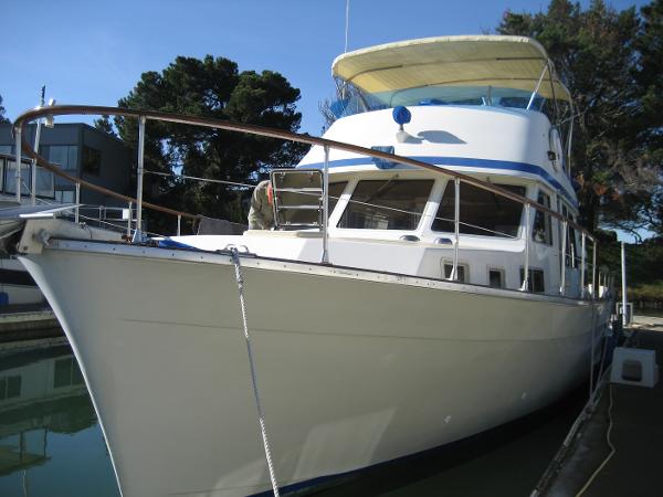 Tollycraft 48 Cockpit Motor Yacht