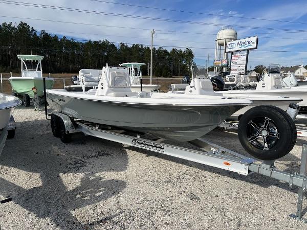 Blue Wave 2400 Pure Bay boats for sale - boats.com