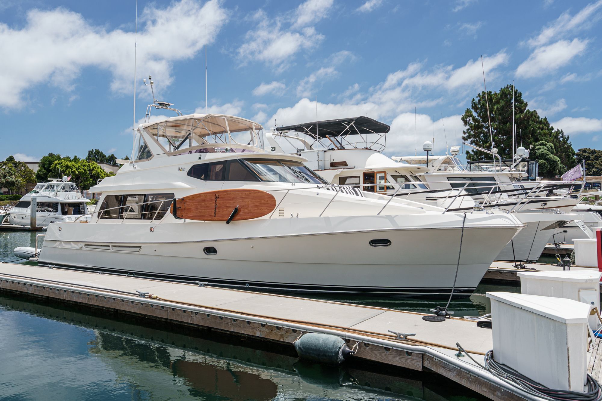 2007 McKinna 57 Wide Body Pilothouse