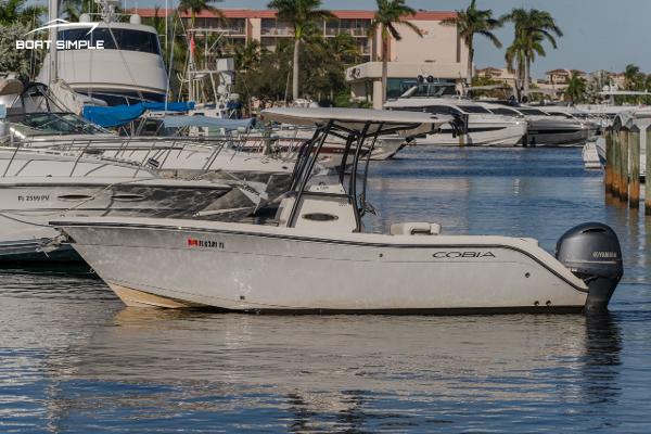Cobia 220 Port Side