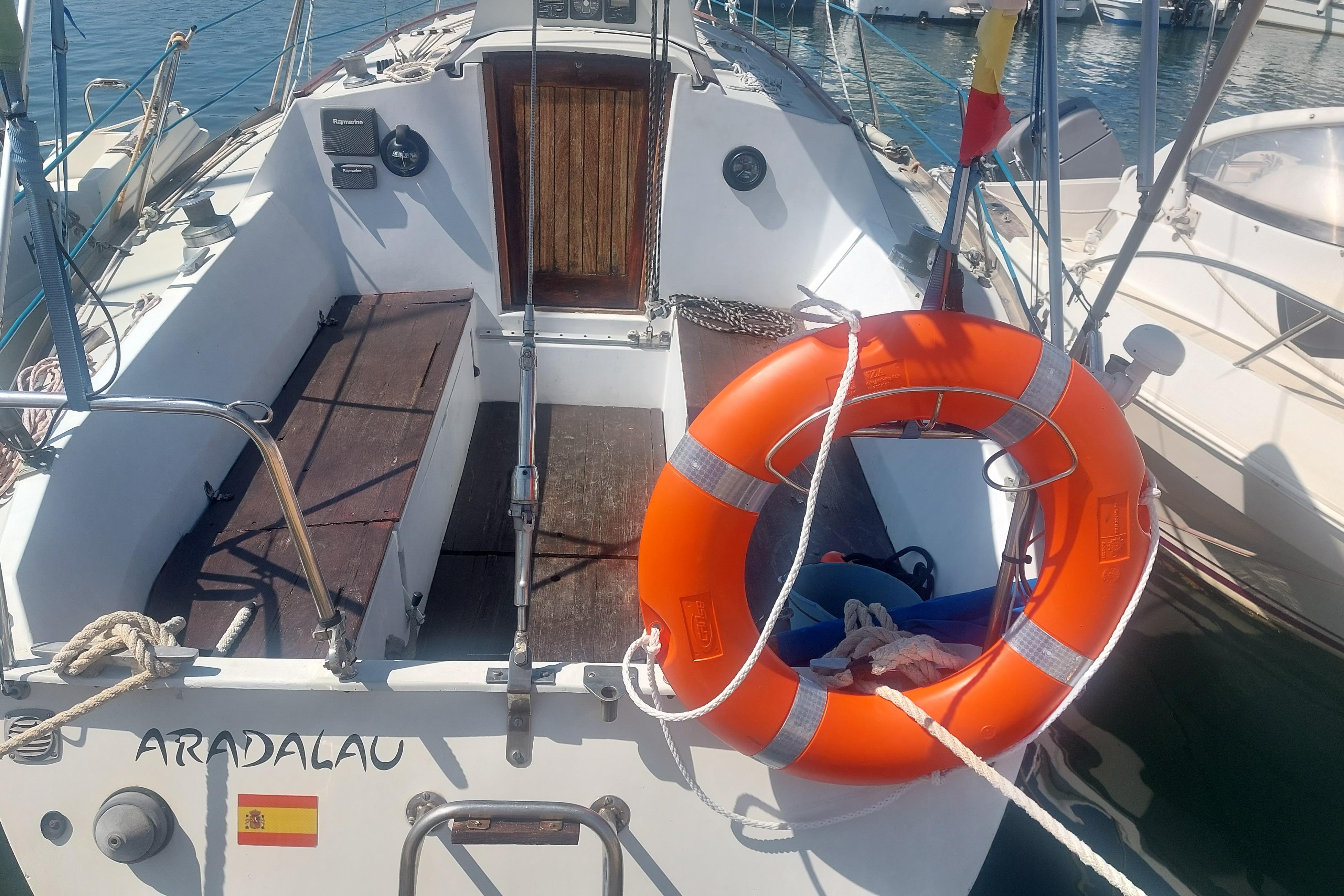 1980 Dufour 28