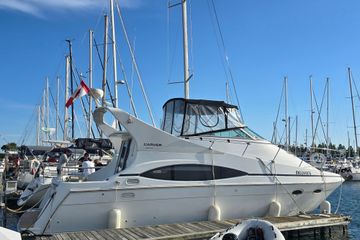 2001 Carver 350 Mariner