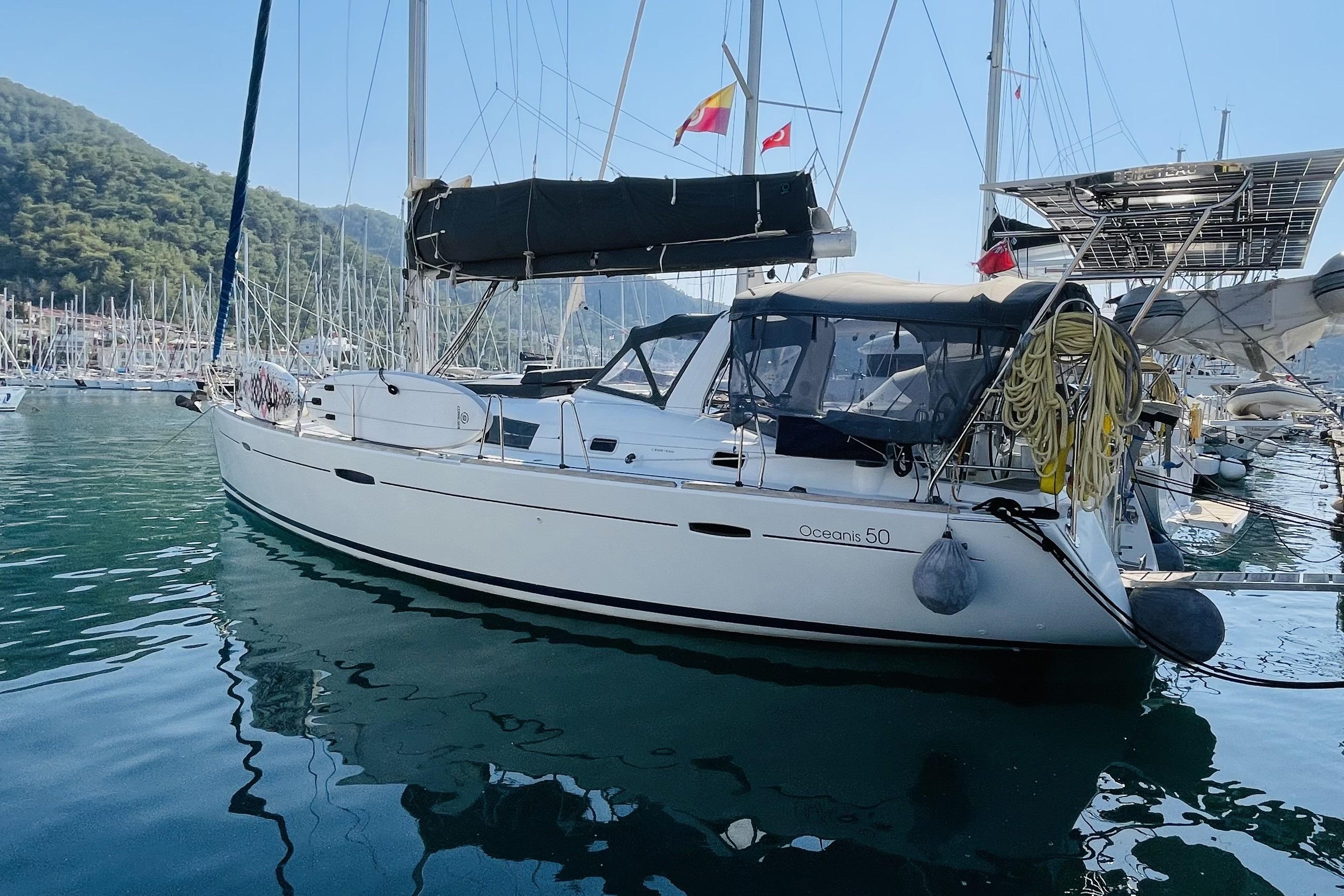 2011 Beneteau Oceanis 50