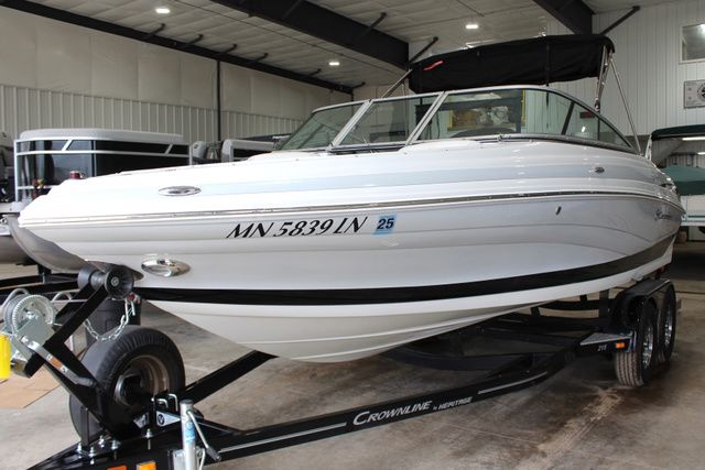 2017 Crownline 215 SS
