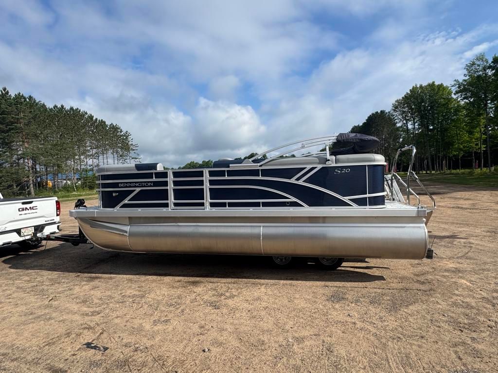 2026 Bennington 20SL
