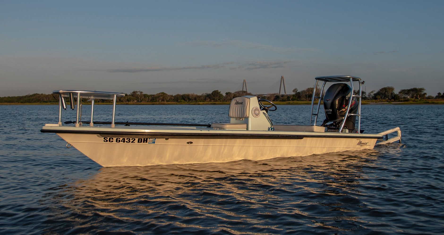 Maverick Boat Co. 18 HPX-V