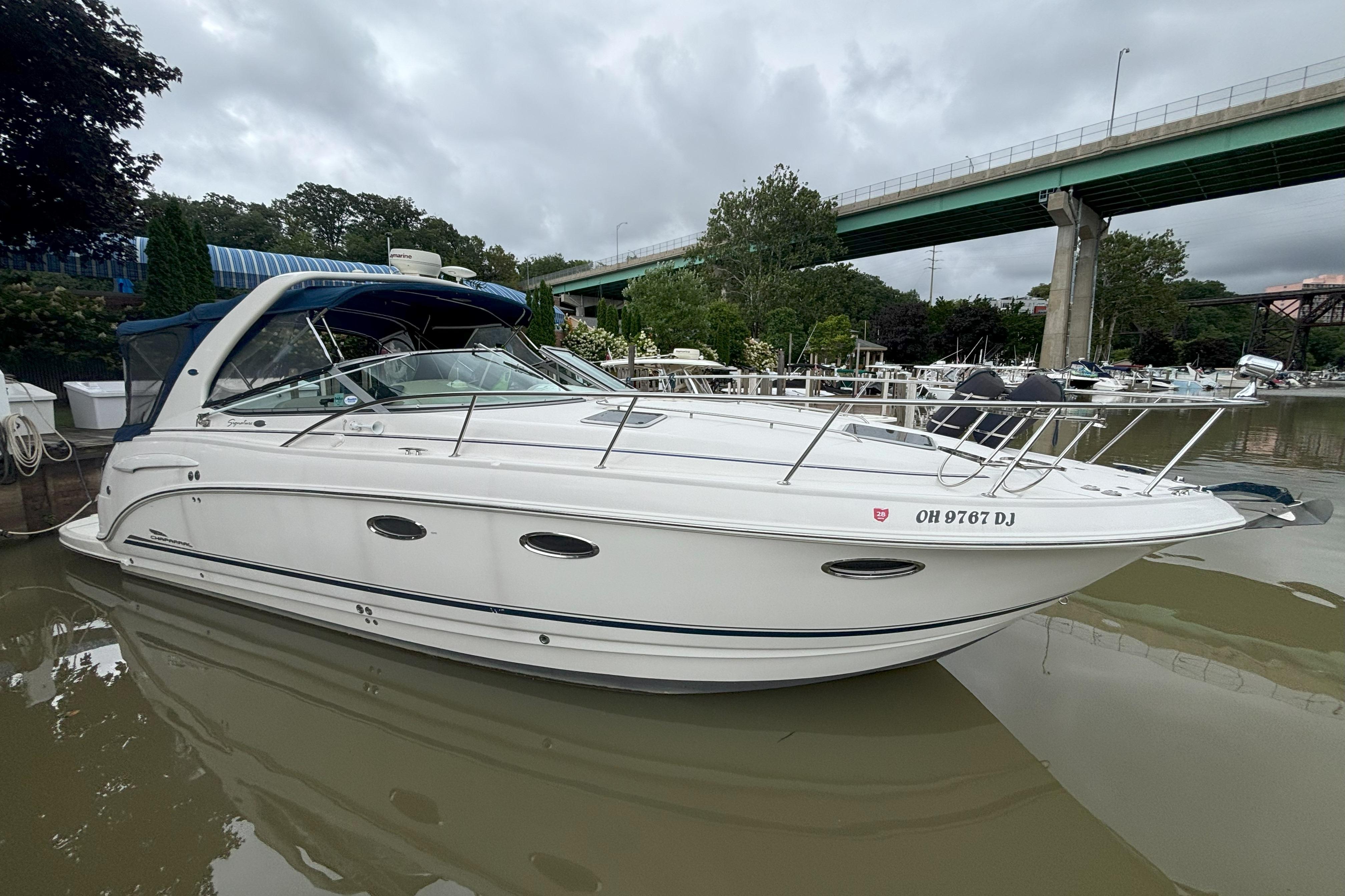 2003 Chaparral 310 Signature