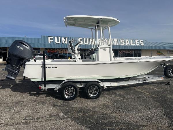 2025 Tidewater 2210 Cb