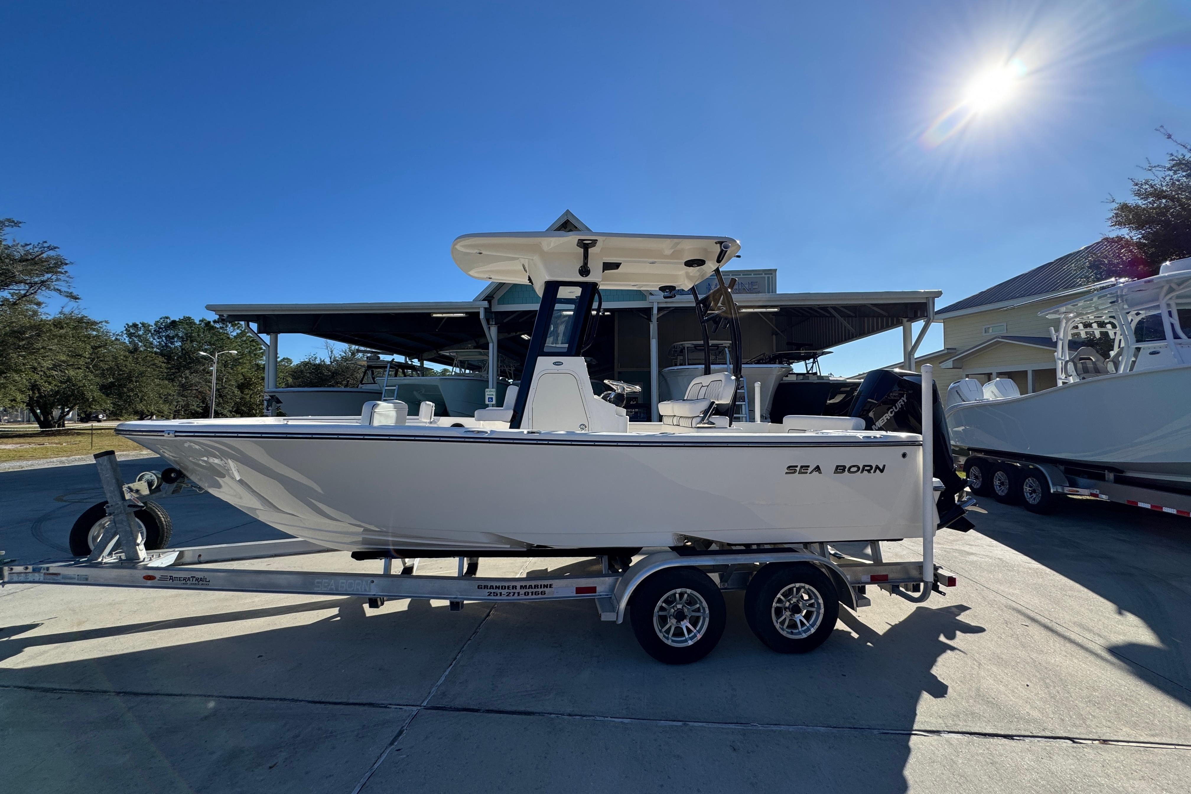 2026 Sea Born LX231 Center Console