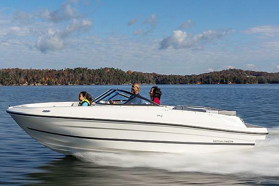 Bayliner Boat image