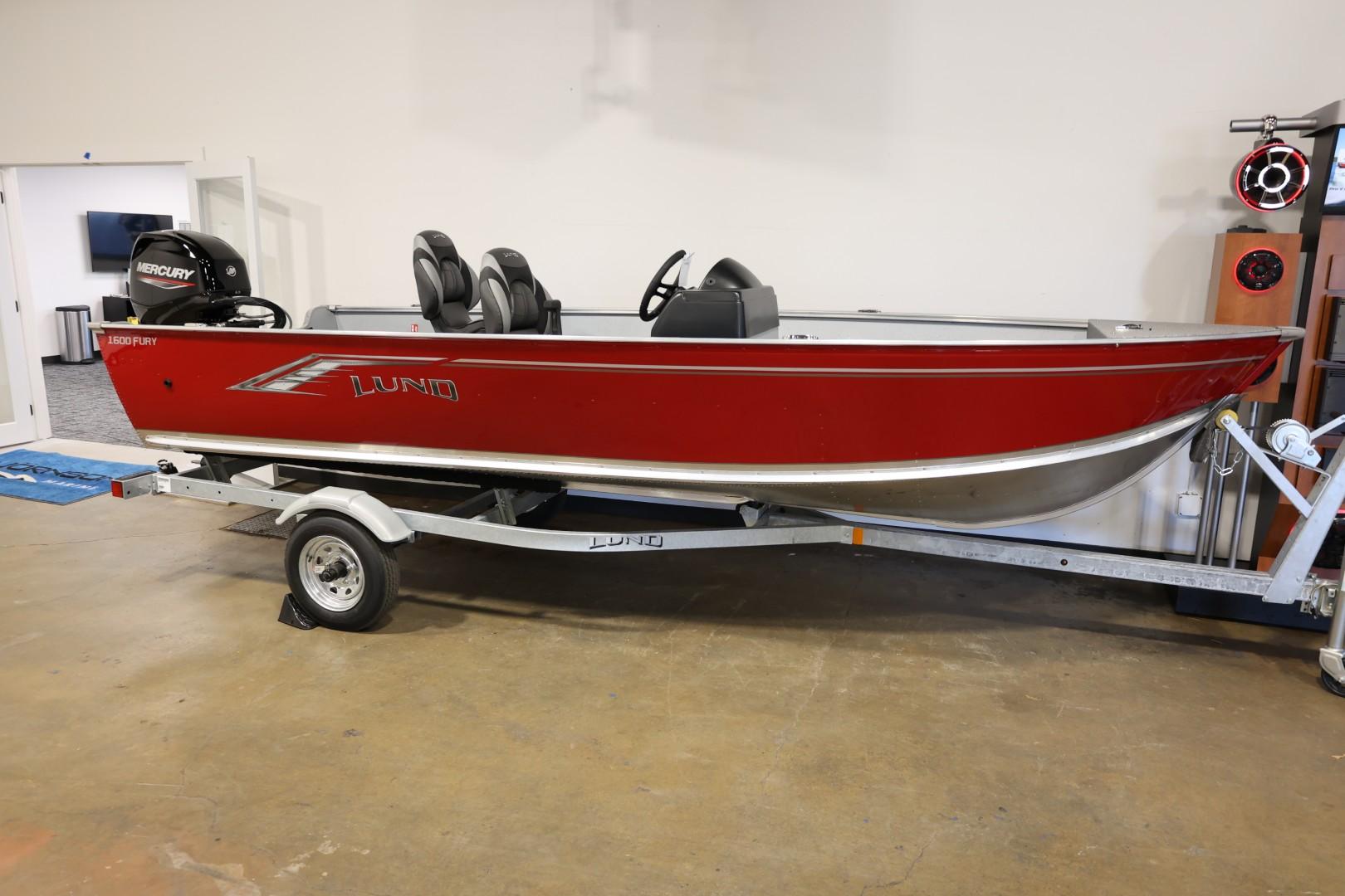 Lund 1600 Fury SS