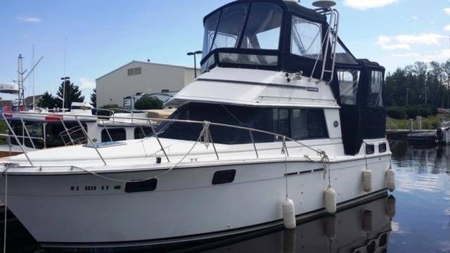 1991 Carver 3207 Aft Cabin, Superior Wisconsin - boats.com