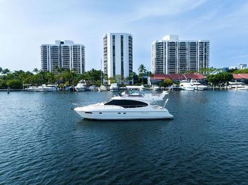 2009 Ferretti Yachts 470