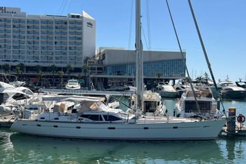 2005 Oyster 62