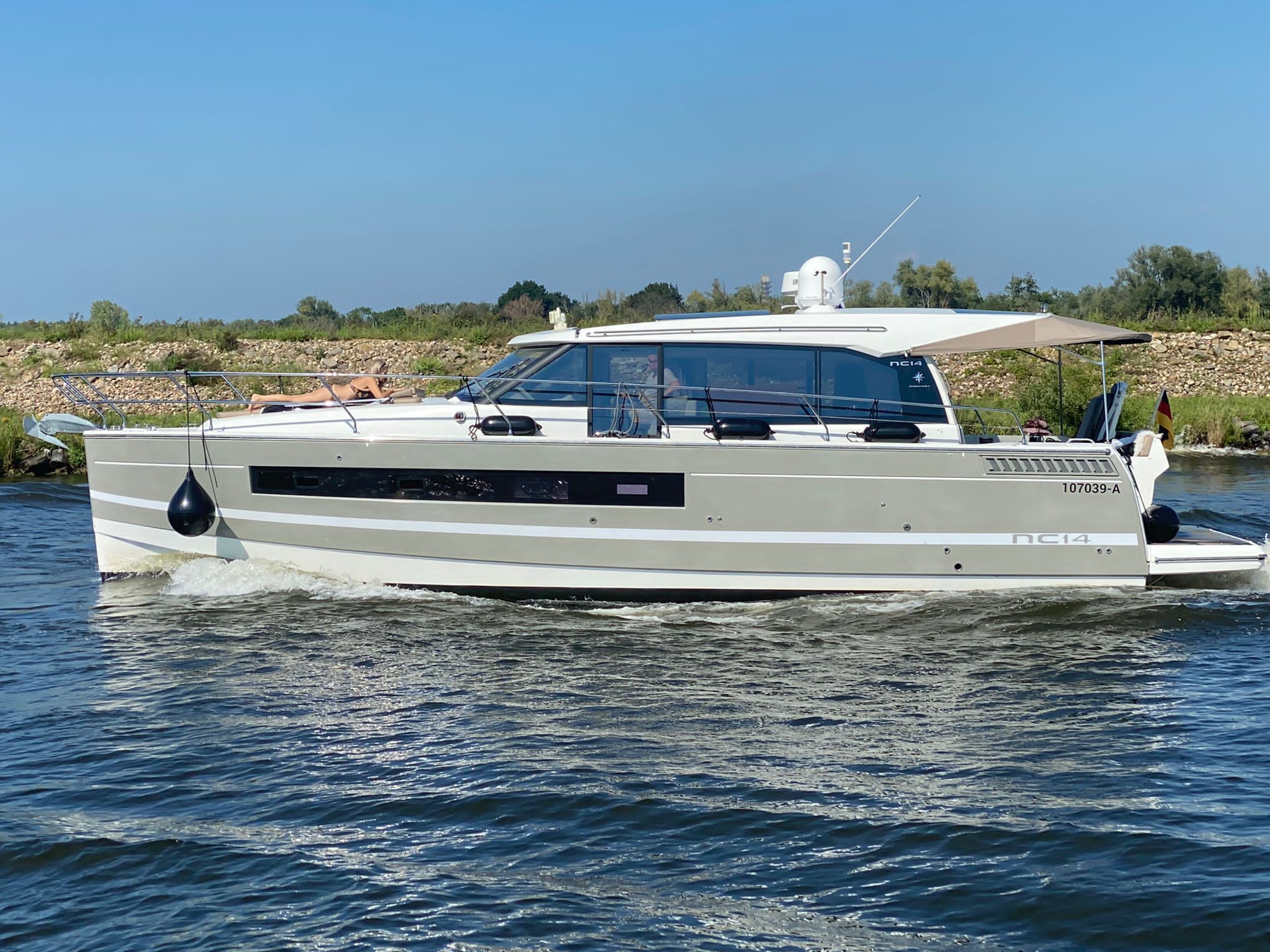 2014 Jeanneau NC14