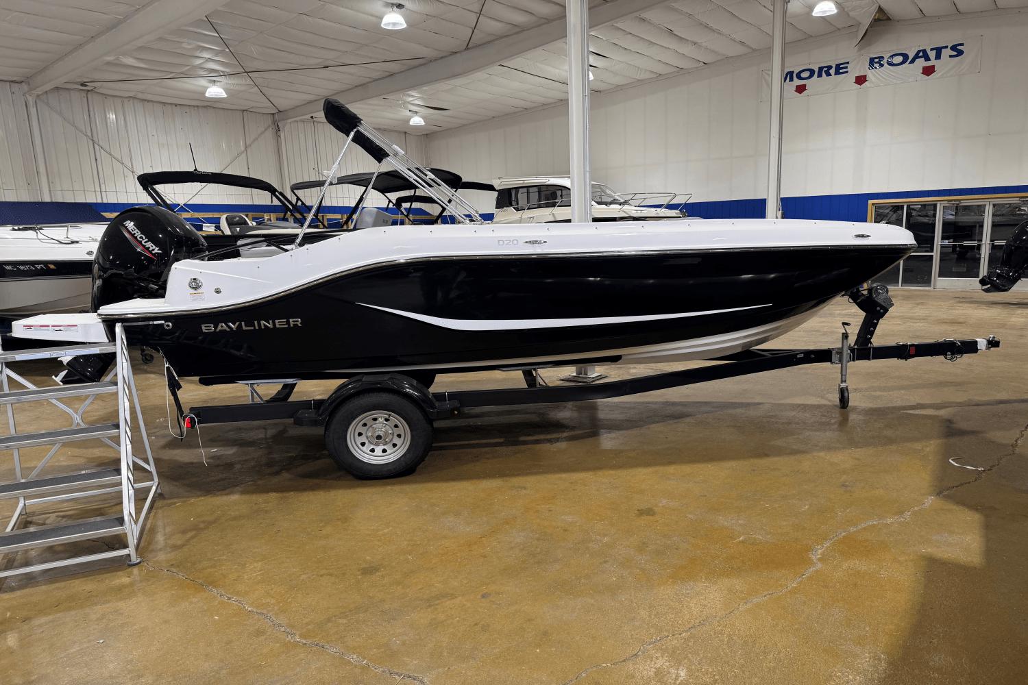 2025 Bayliner D20