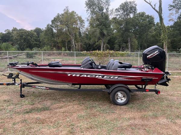 Tracker boats for sale in Beaumont Texas boats