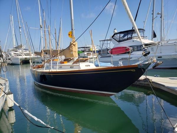 Hinckley Bermuda 40 boats for sale boats