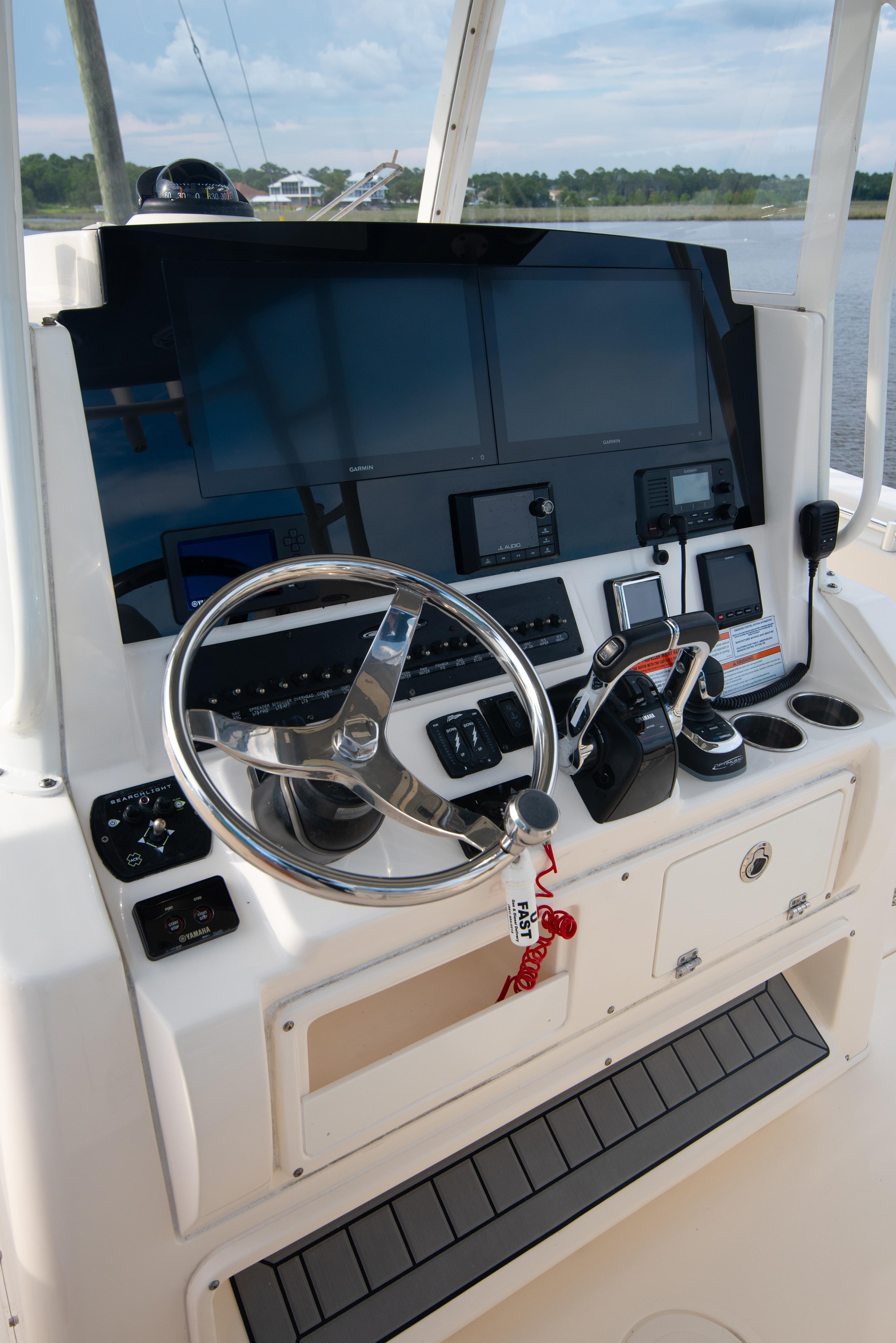 2020 Cobia 320 Center Console