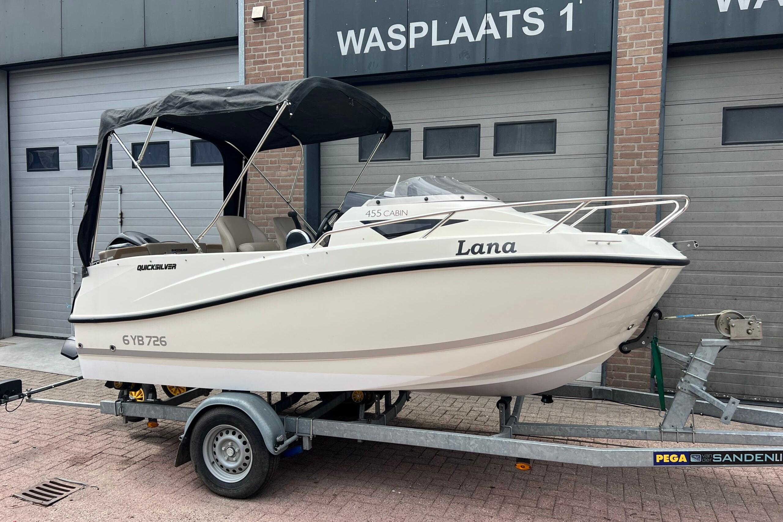2020 Quicksilver Activ 455 Cabin
