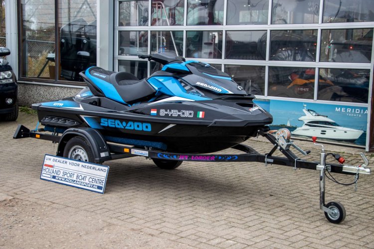 Sea-Doo GTR 230