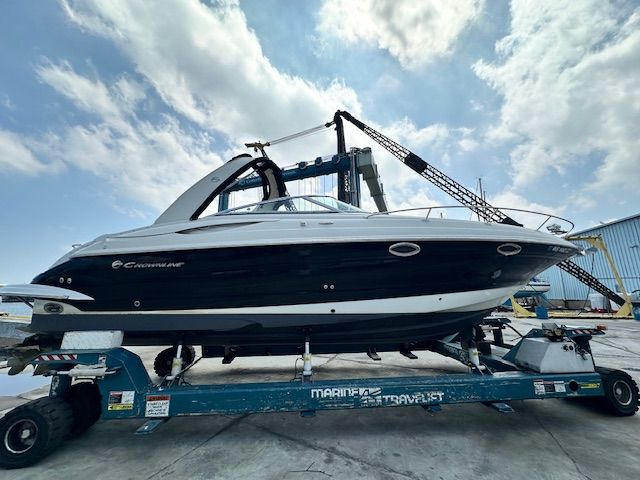 2015 Crownline 325 SCR