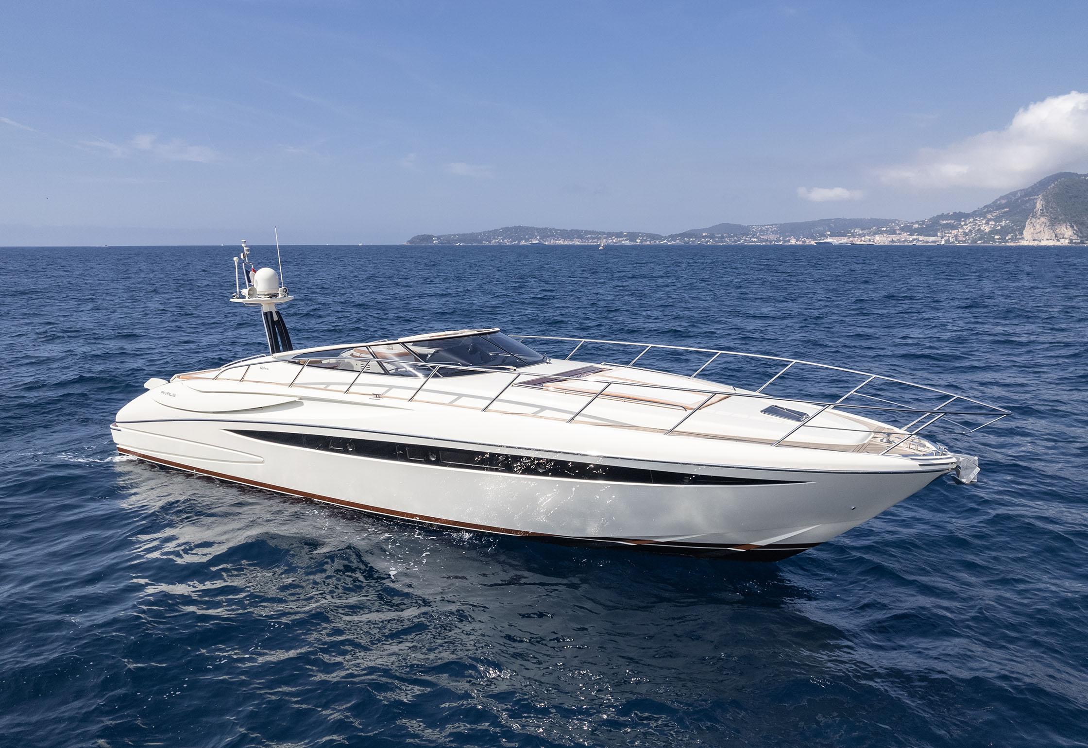 Riva Rivale 52