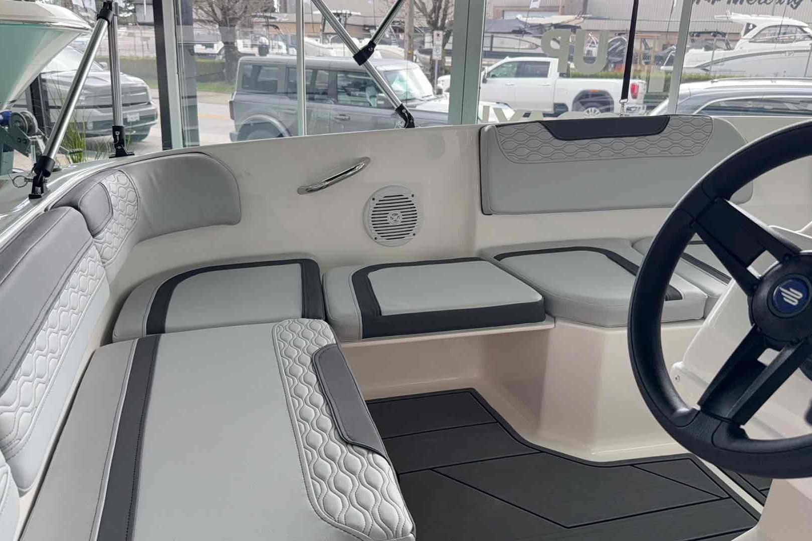2024 Bayliner Element M15