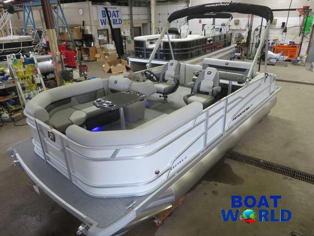 2025 Princecraft Vectra 21 RL Swingback SS Pontoon & Mercury 4-Stro