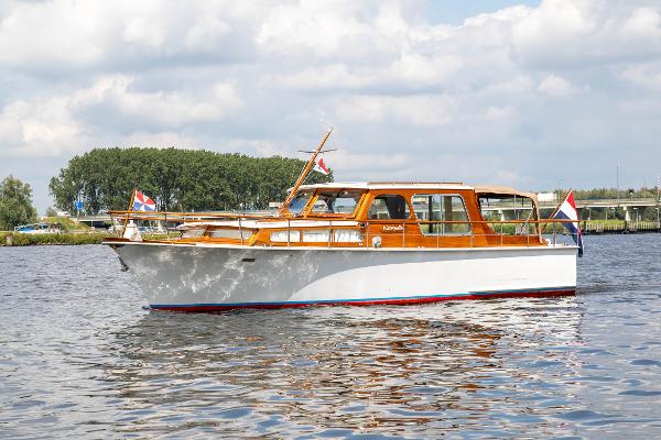 1966 Super Van Craft 11.20 OK