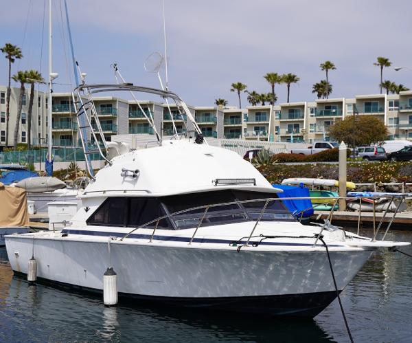 1979 Bertram Flybridge Cruiser