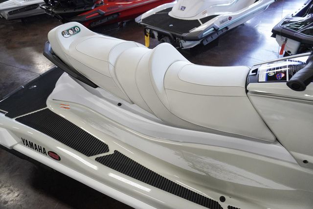 2025 Yamaha WaveRunner VX