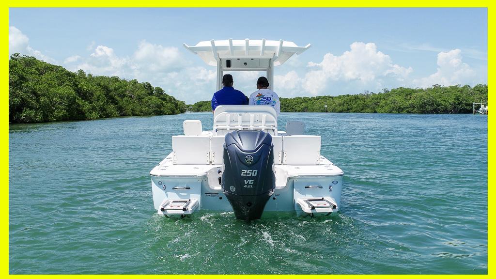 Sea Fox 231 Bay Fox 2025 Sea Fox 231 Bay Fox boat cruising on a scenic waterway.