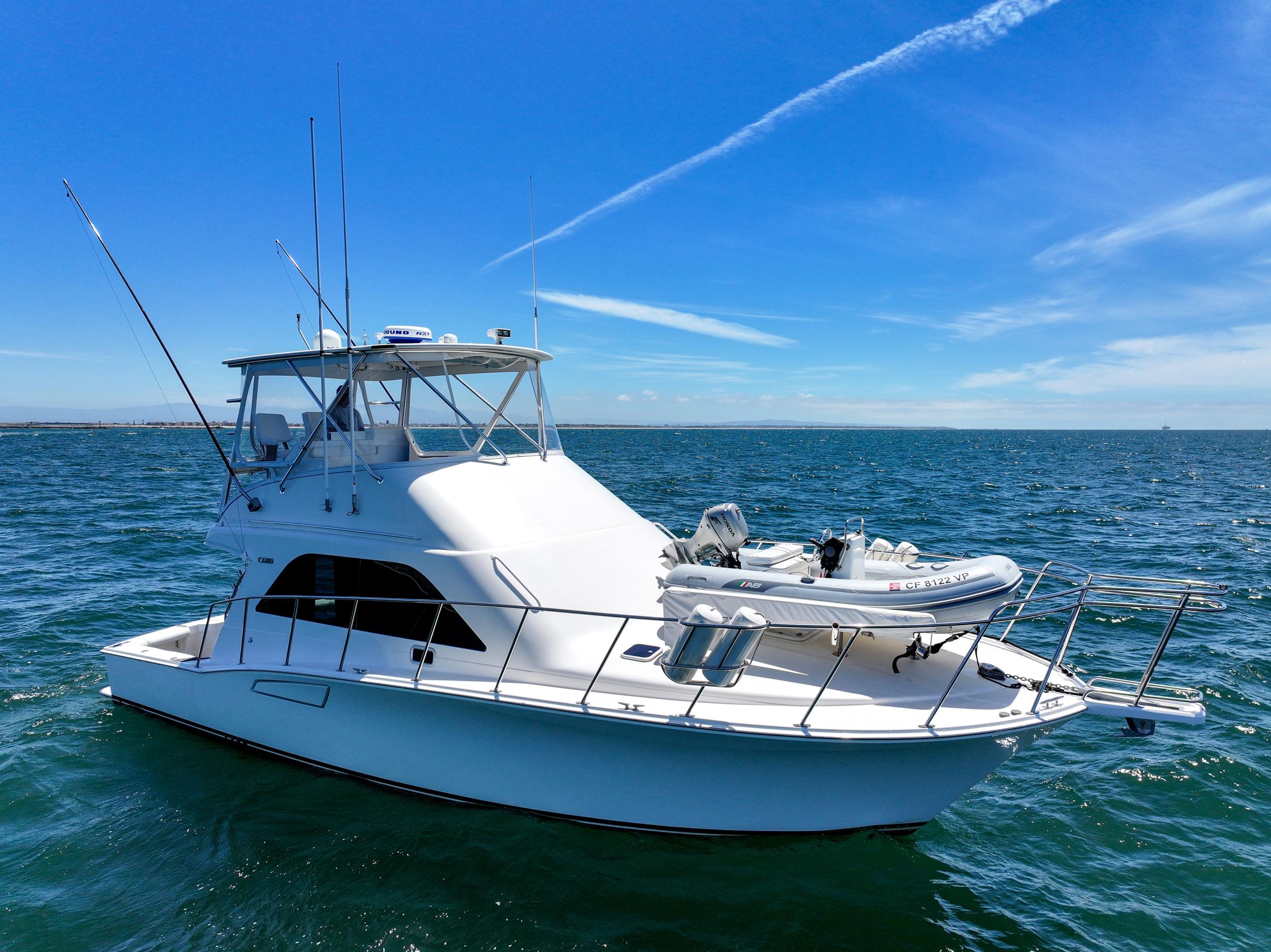 2004 Cabo 40 Flybridge Convertible